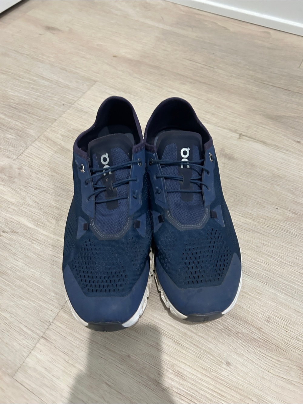 On Running Men's Cloud to Coast Navy Athletic Shoes